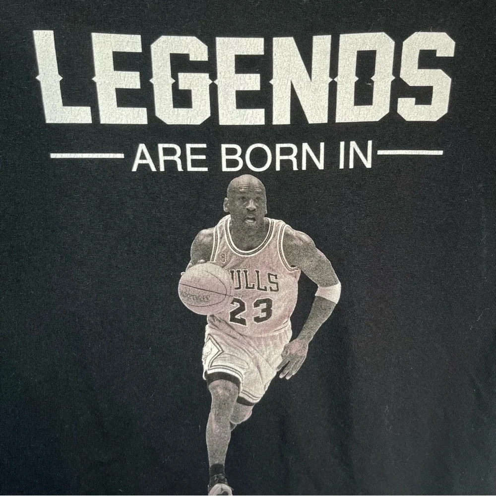 Michael Jordan “Legends Are Born In February” graphic t-shirt Black Size Small - Picture 2 of 4